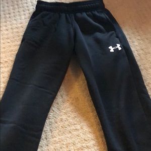 Boys size XS Under Armour sweat pants